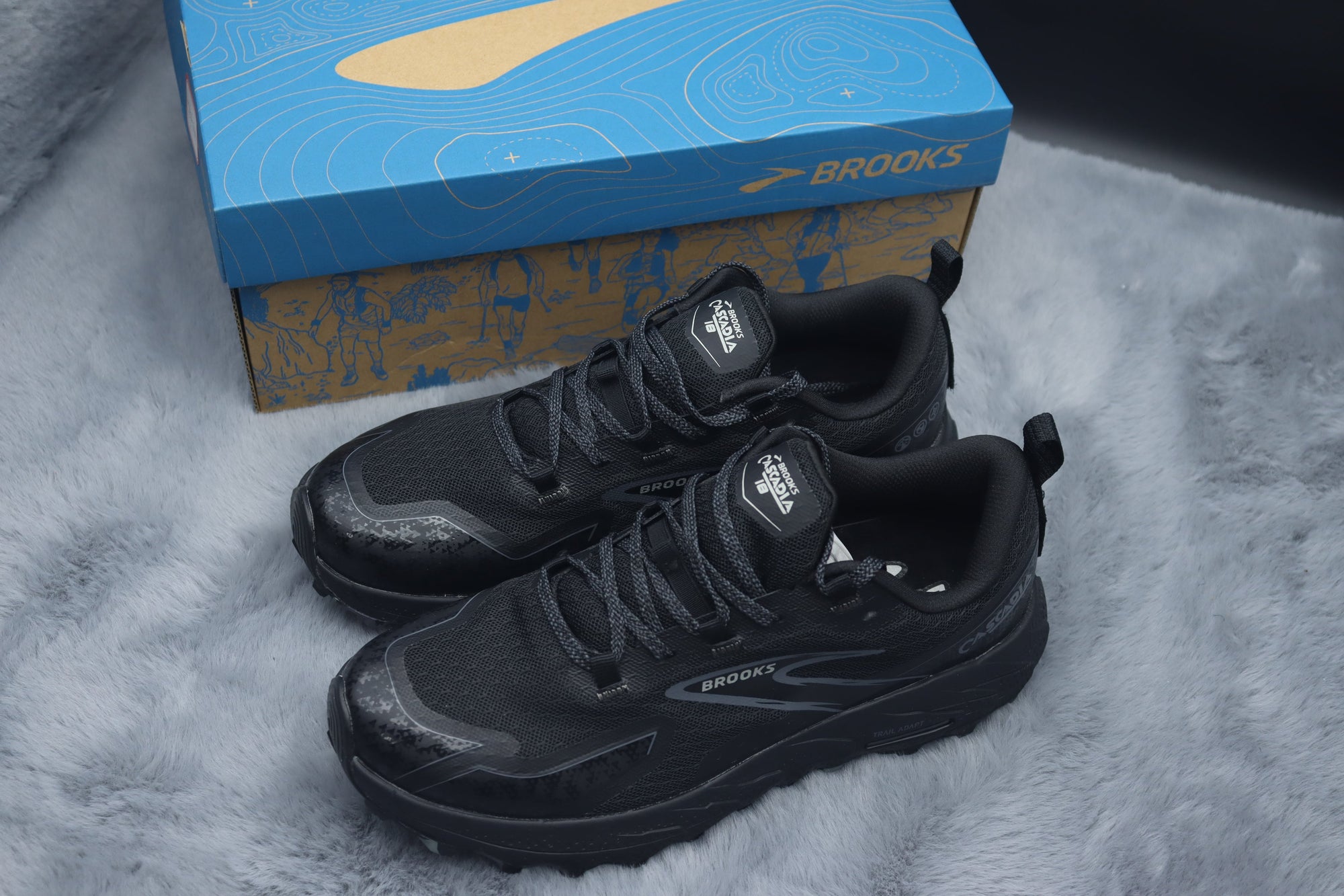 BRKS Cascadia 18 – Carbon Black