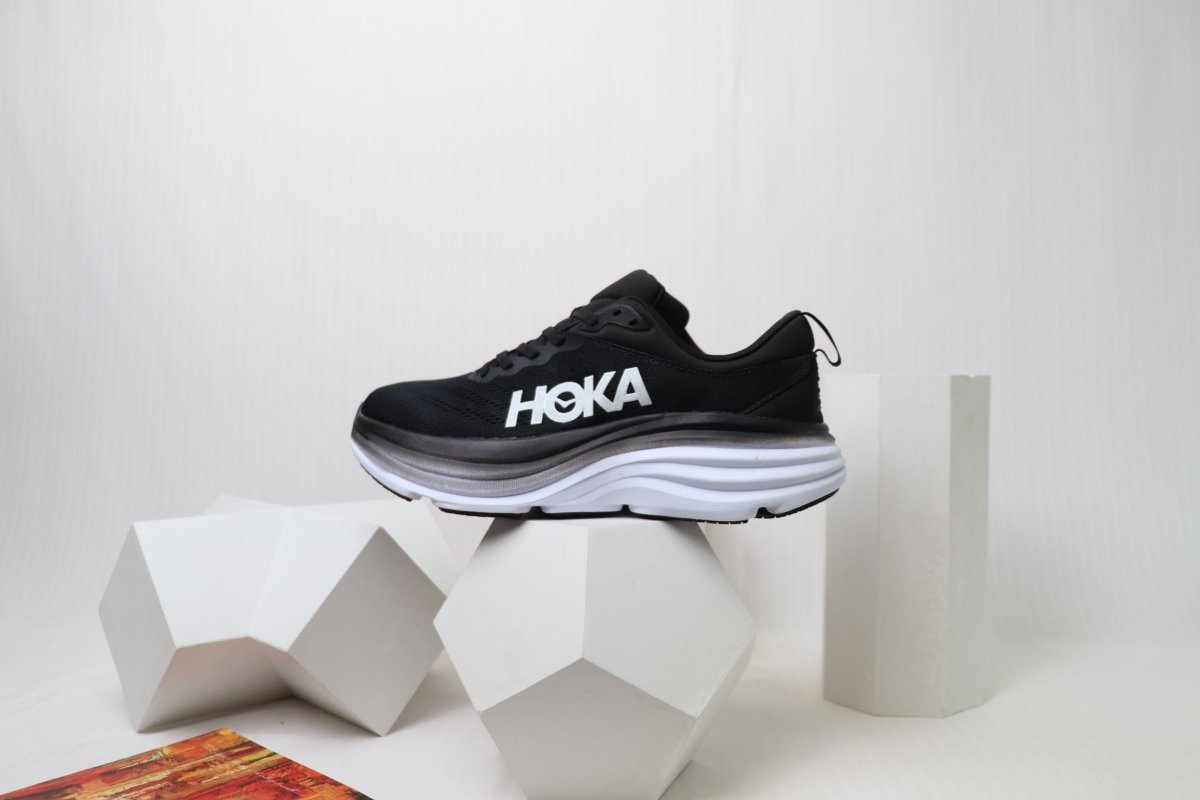 Bondi 8 - HK Unisex Sneakers - Shadow Core - Essencials
