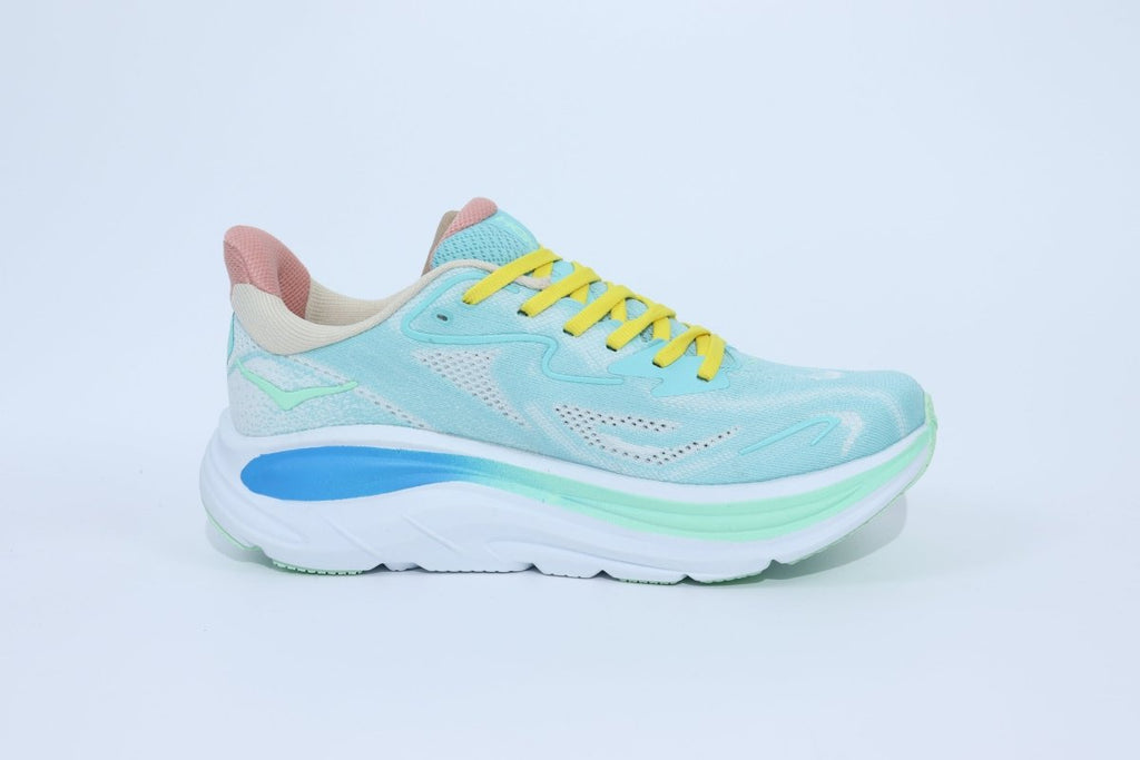 Clifton 10 - HK Unisex Sneakers - Light Blue - Essencials