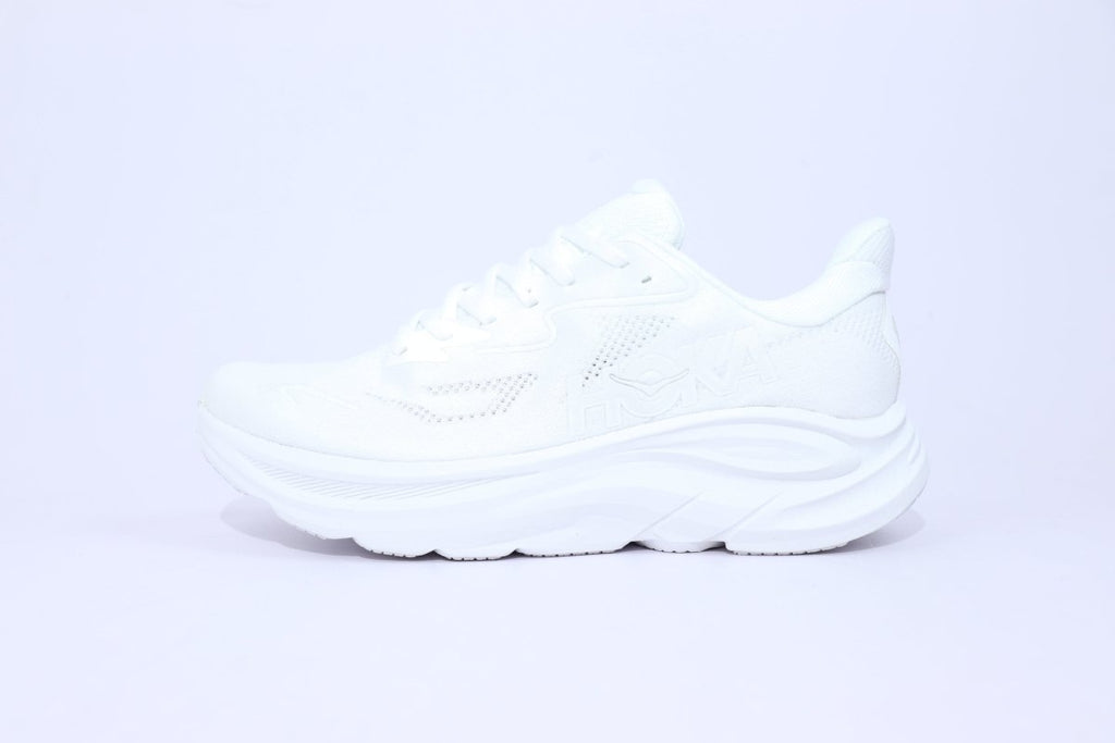Clifton 10 - HK Unisex Sneakers - White - Essencials